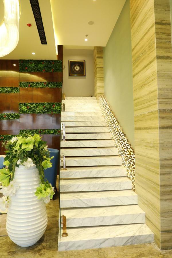 Hotel Ortus Kota  Exterior photo