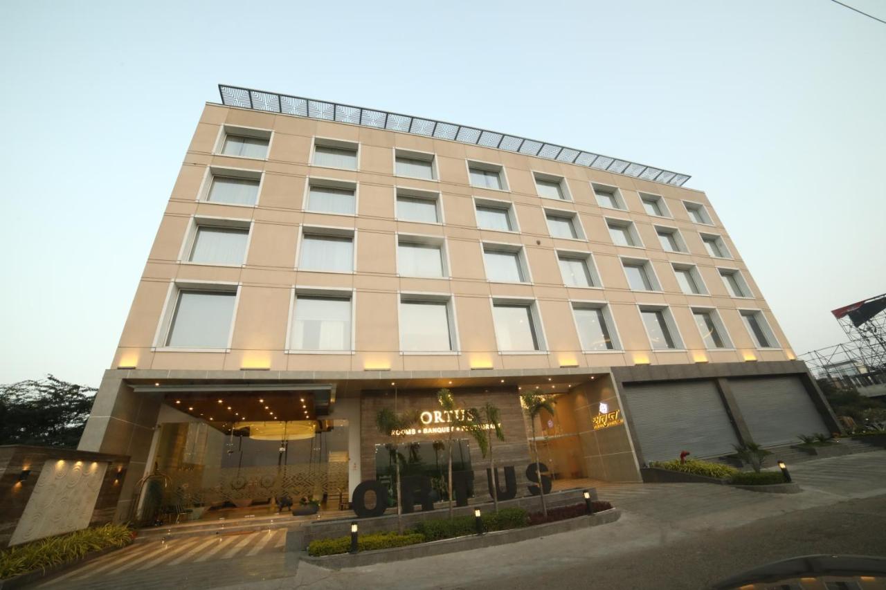 Hotel Ortus Kota  Exterior photo